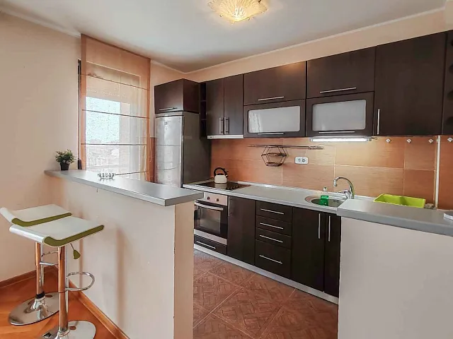 Helle 3-Zimmer-Wohnung, 78 m², Budva — photo 6